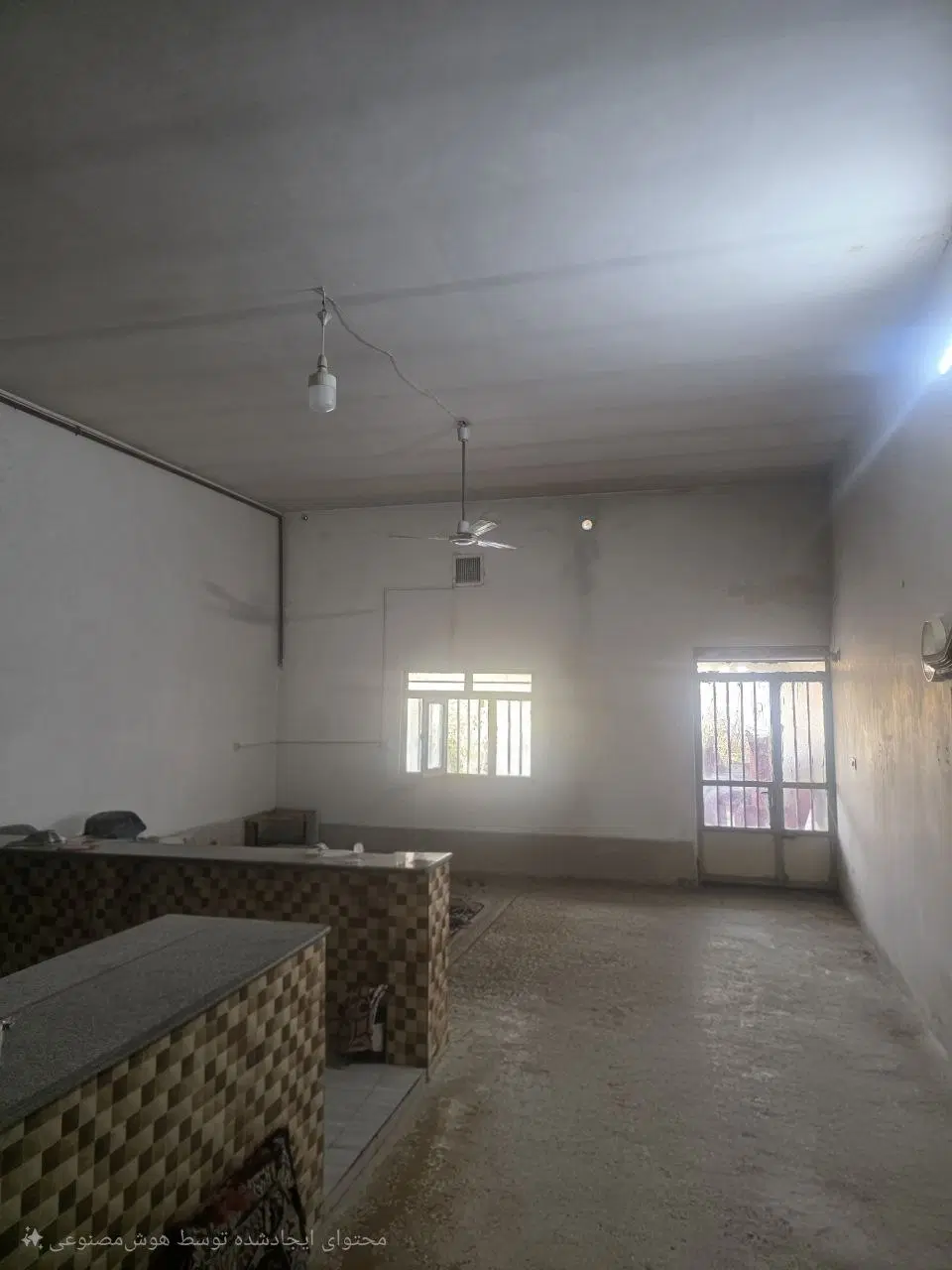 مغازه به متراژ ۸۰ متر در زمینی به مساحت ۴۰۰ متر