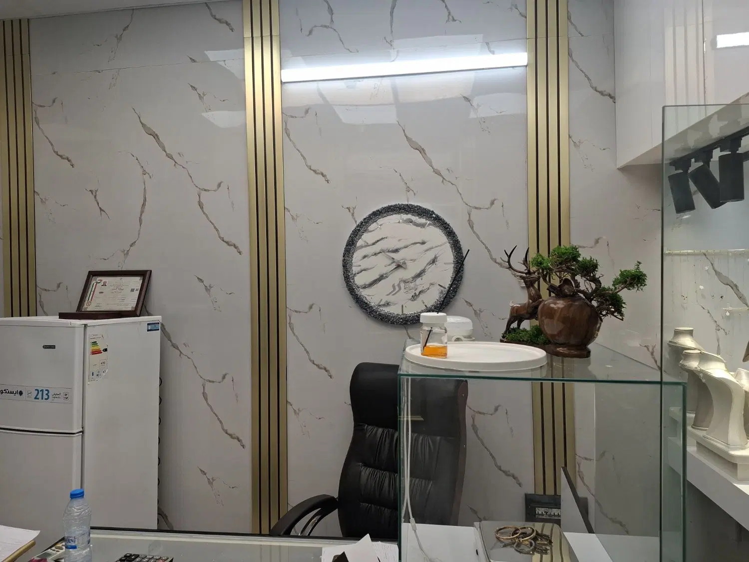 مغازه بازار ملت طلا فروشی