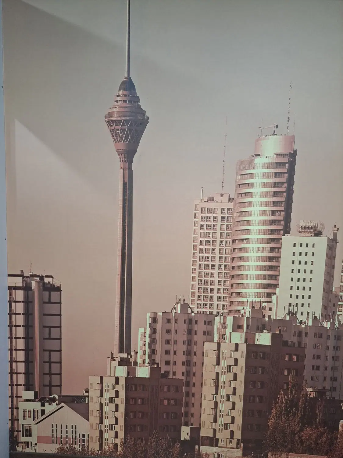 آپارتمان   ۱۰۳ متری دوخواب  فروش فوری
