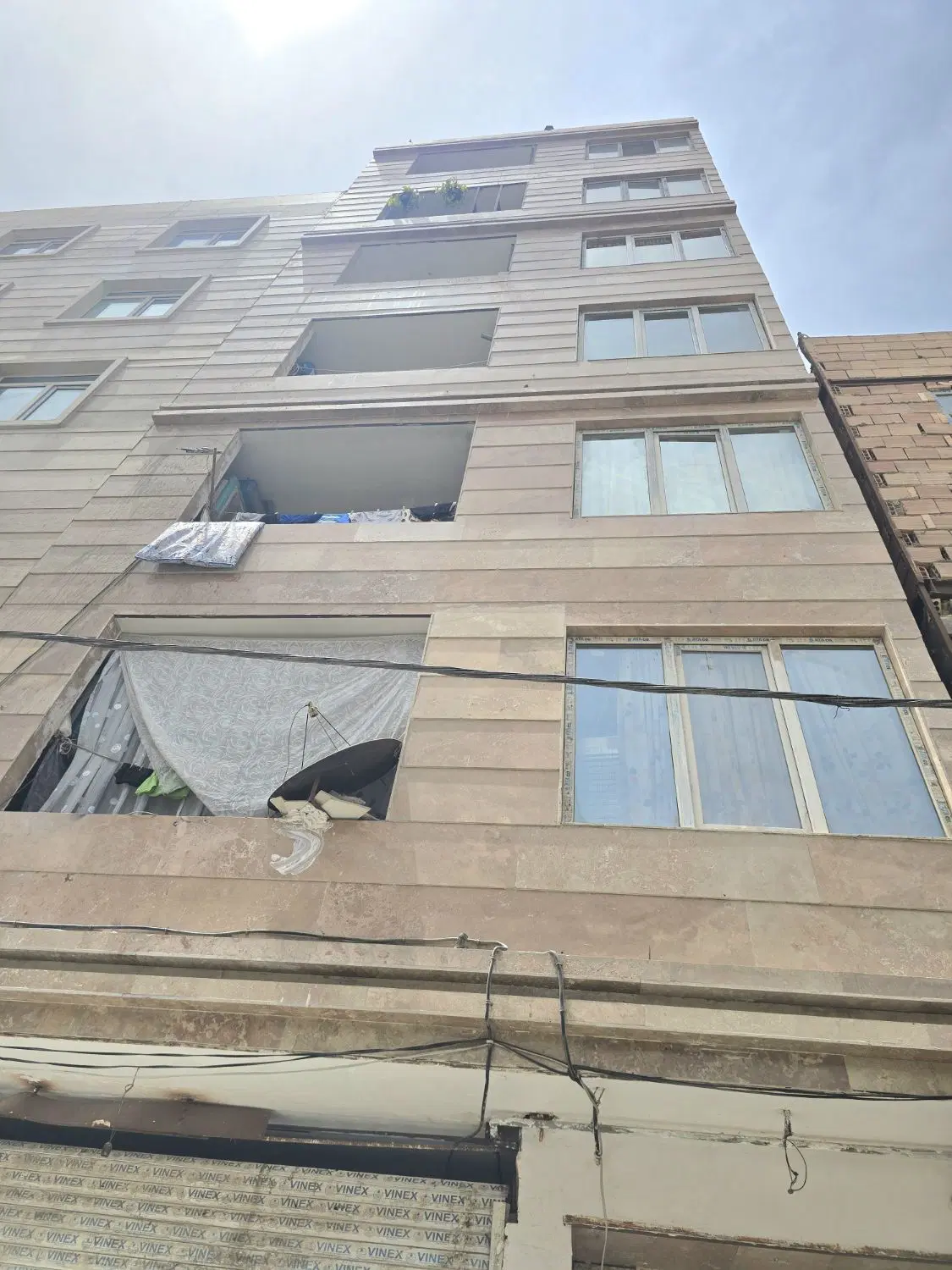آپارتمان کلیدنخورده