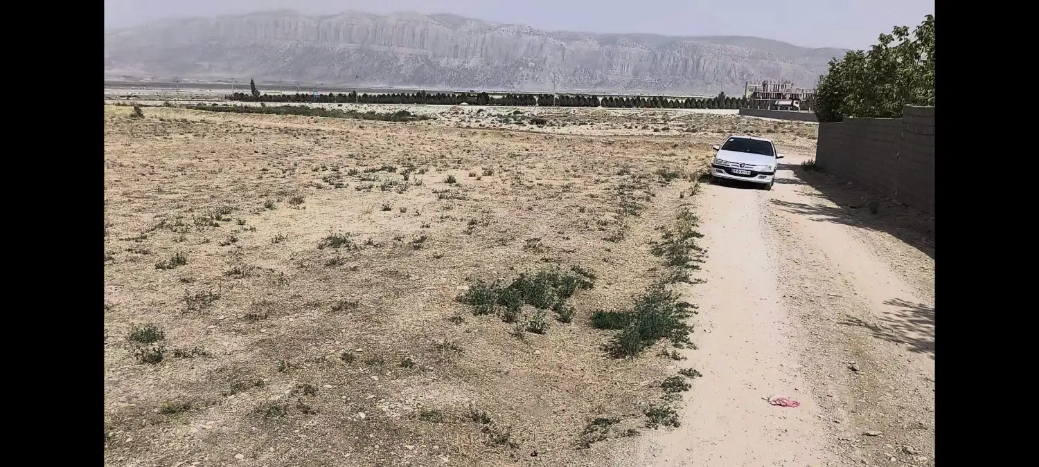 زمین ۲۴۰۰متر دشت ارژن