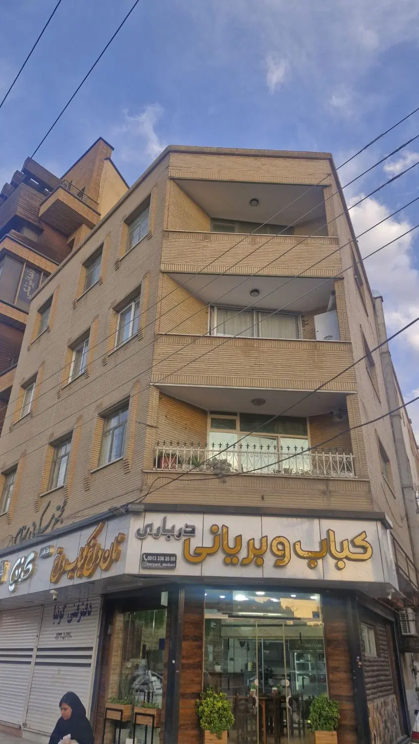دوخوابه ۱۲۰ متری