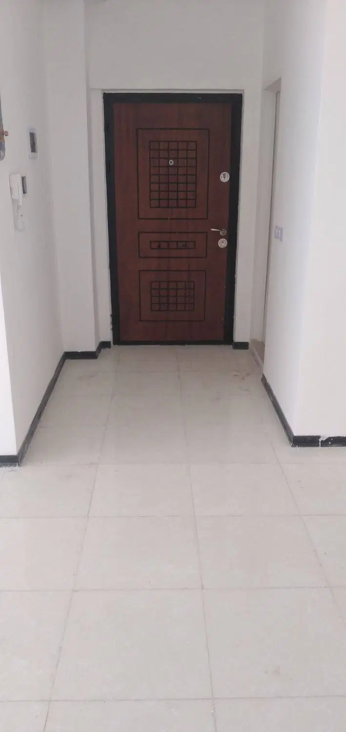 آپارتمان ۸۵ متری در فاز ۶ پرند