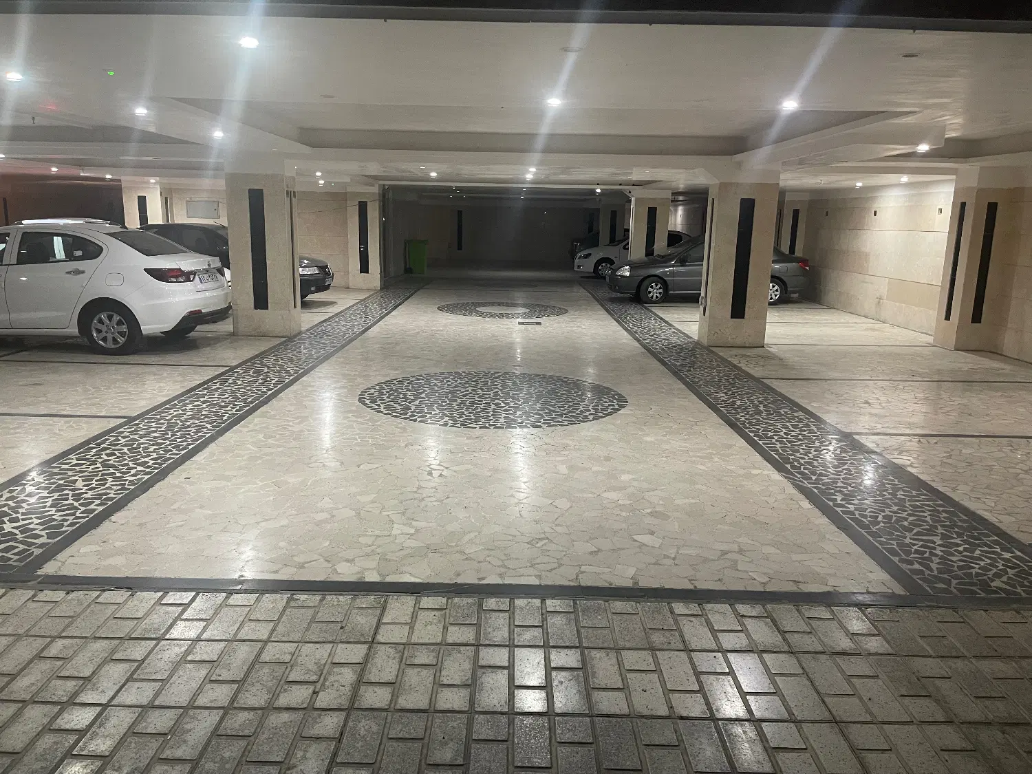 آپارتمان ۱۱۰ متری قریشی شمالی