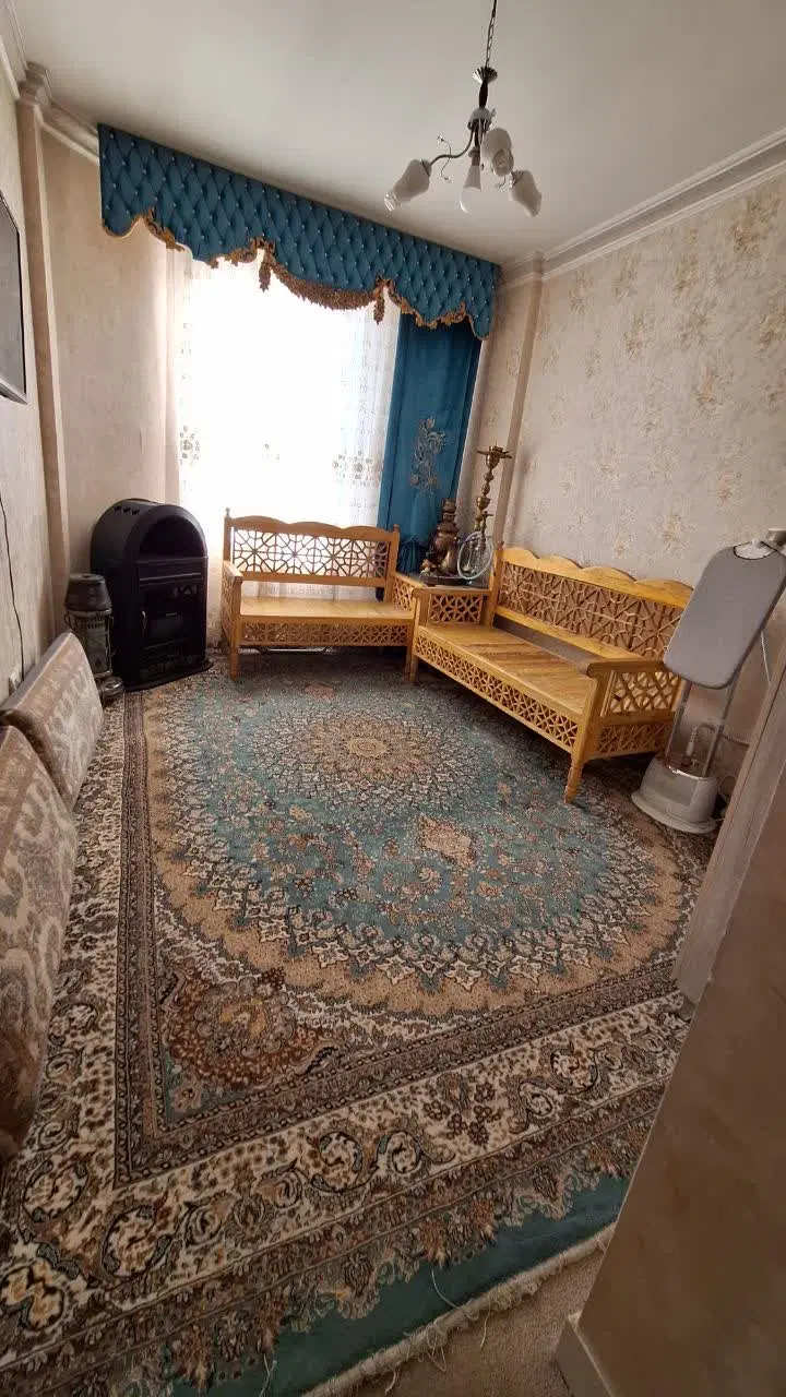 آپارتمان.  دوخواب رضاشهر. پیروزی.