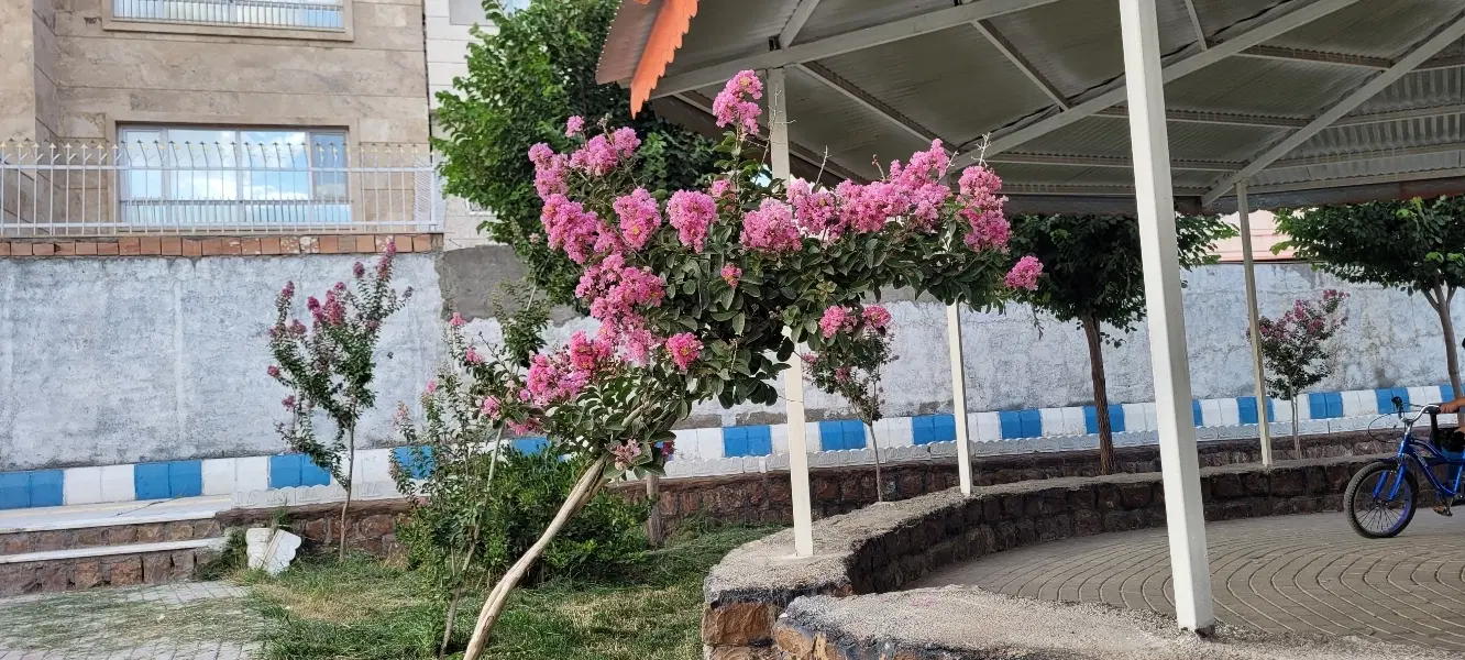 ویلایی دونبش دوطبقه سه واحد راه جدا شهرک امام