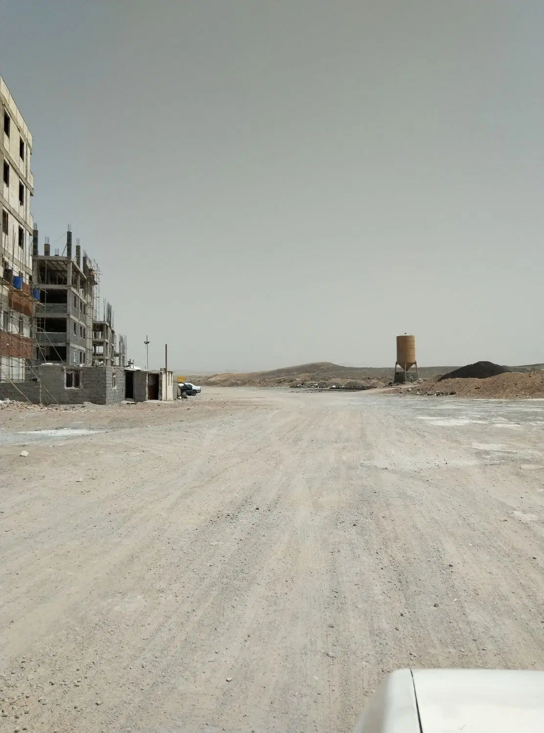 آپارتمان جهاد تفتان شهر