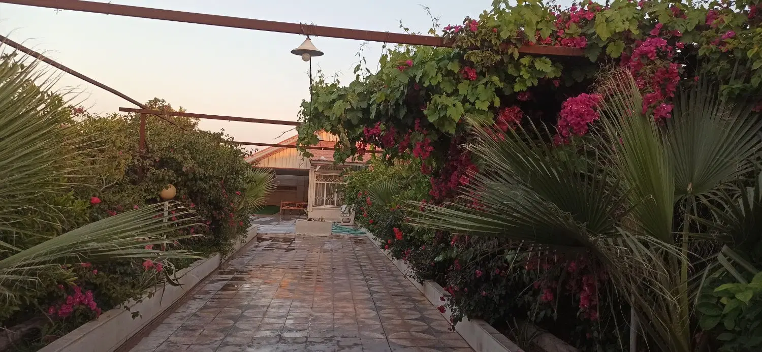 ویلا باغ ۱۰۰۰ متری