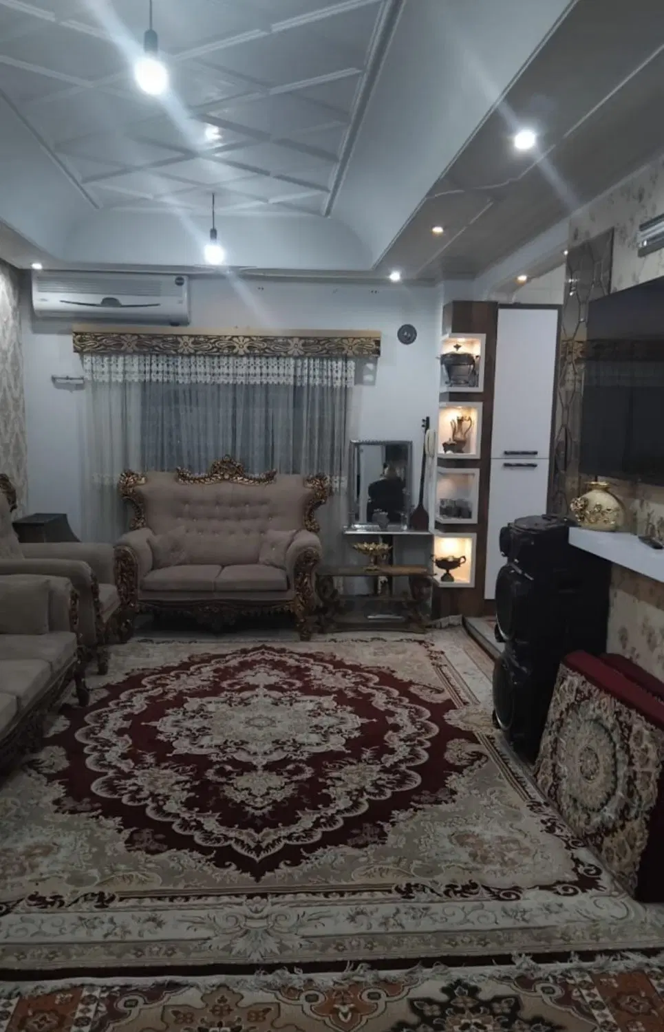 فروش اپارتمان 70متری تکواحده خ بابل ارغوان