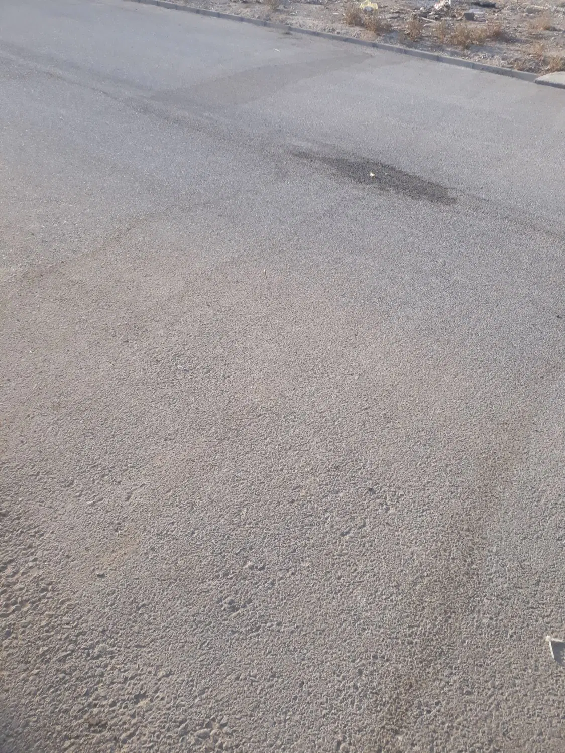 زمین لب اتوبان برازجان گناوه