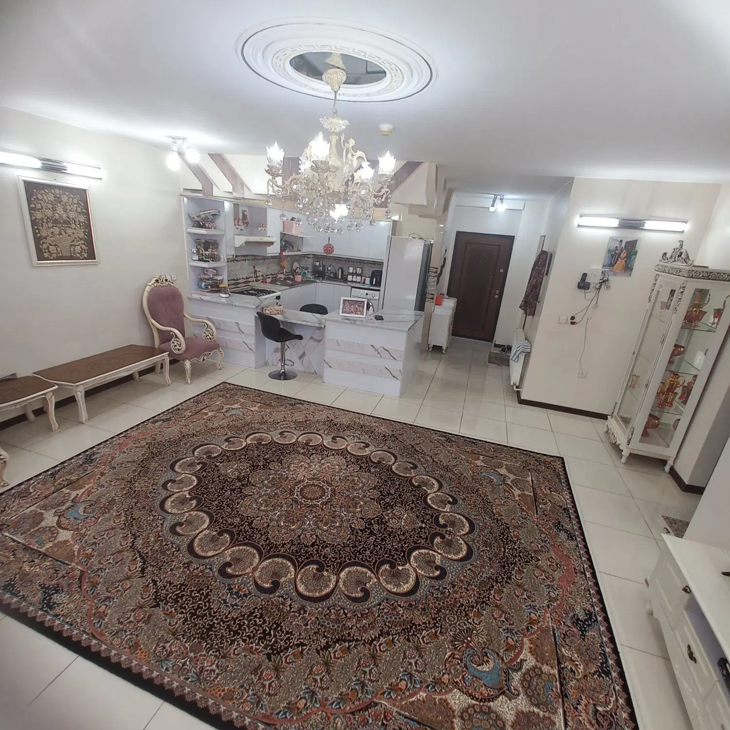 واحد آپارتمان ۹۶ متری
