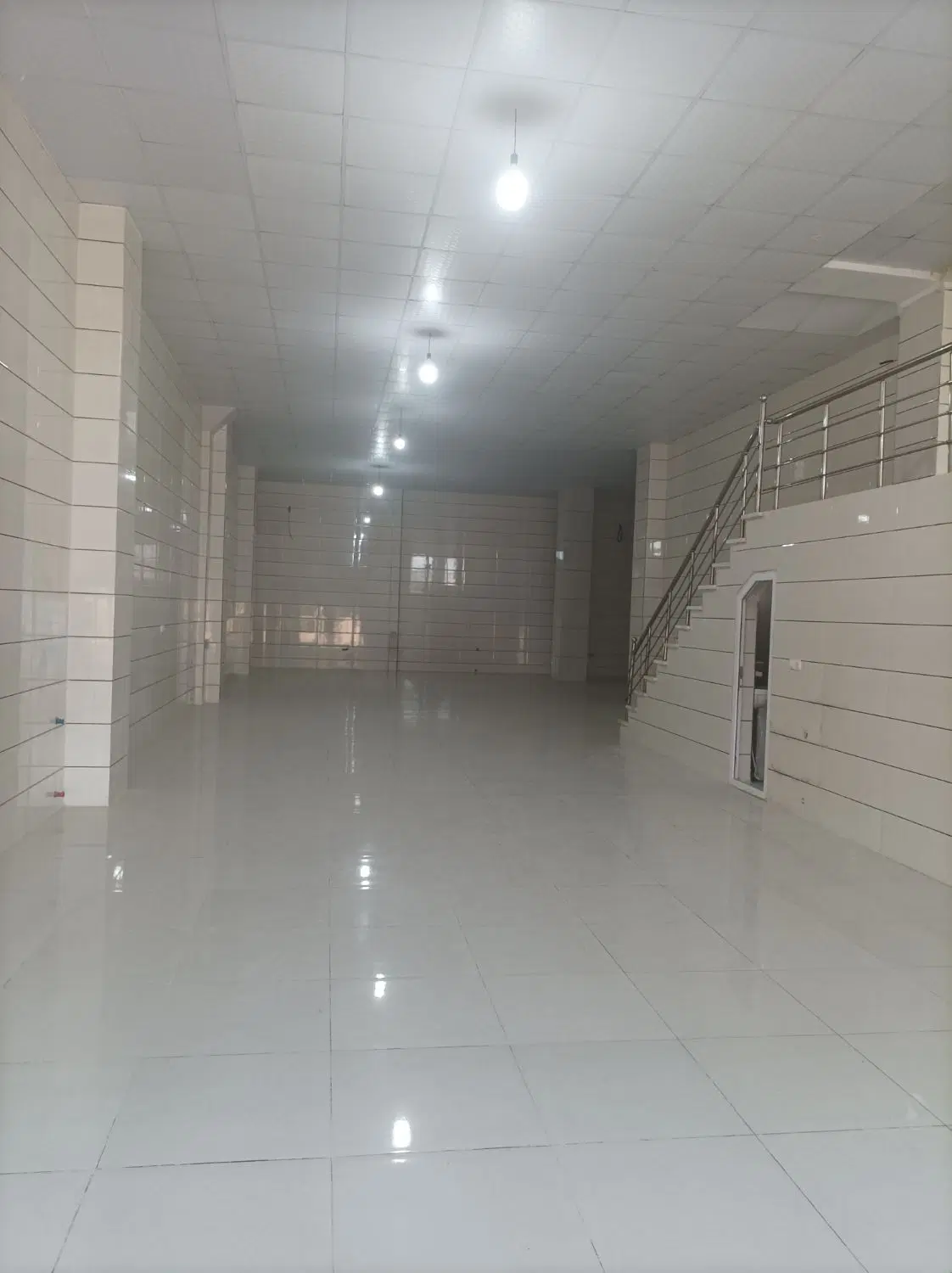 اجاره یک واحد تجاری