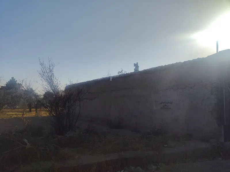 زمین 83 واقع در کلاک پایین