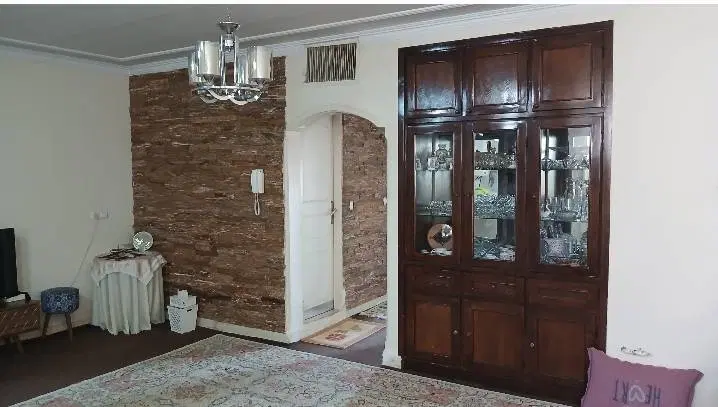آپارتمان ۷۵.۳۰متر دو خواب،آسانسور،انباری