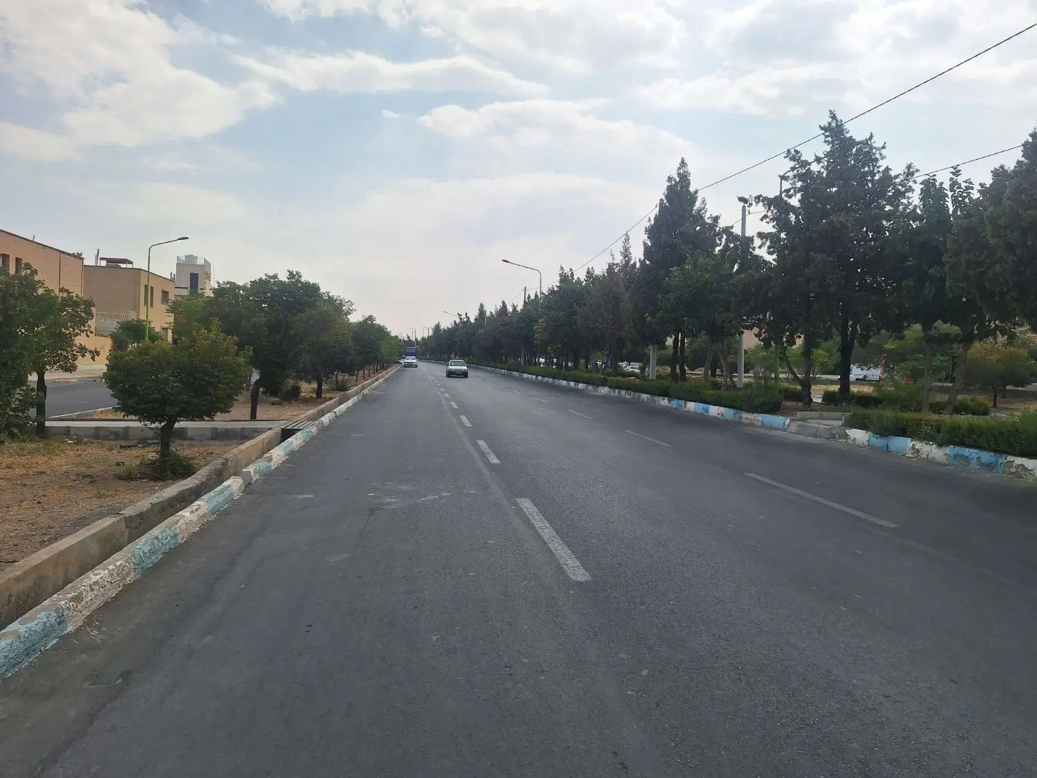 رهن ادراری مغازه لب خیابان ۶۰ متر