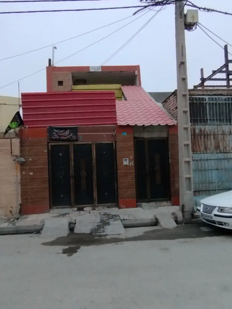 خونه دوطبقه ویلایی رسالت ۱۲۰‌، دهرود