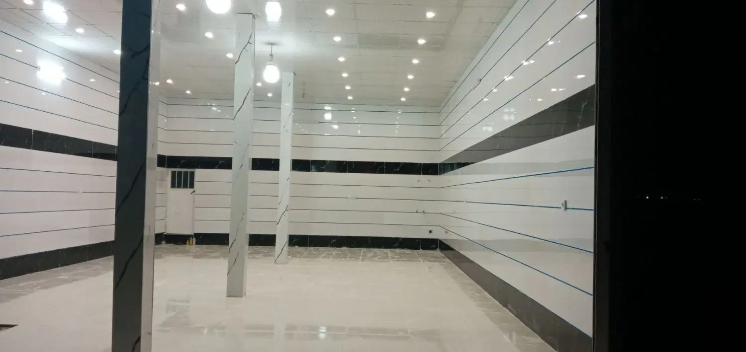 مغازه به متراژ ۱۵۰متر بحر خیابان نظام آباد.پلیسراه