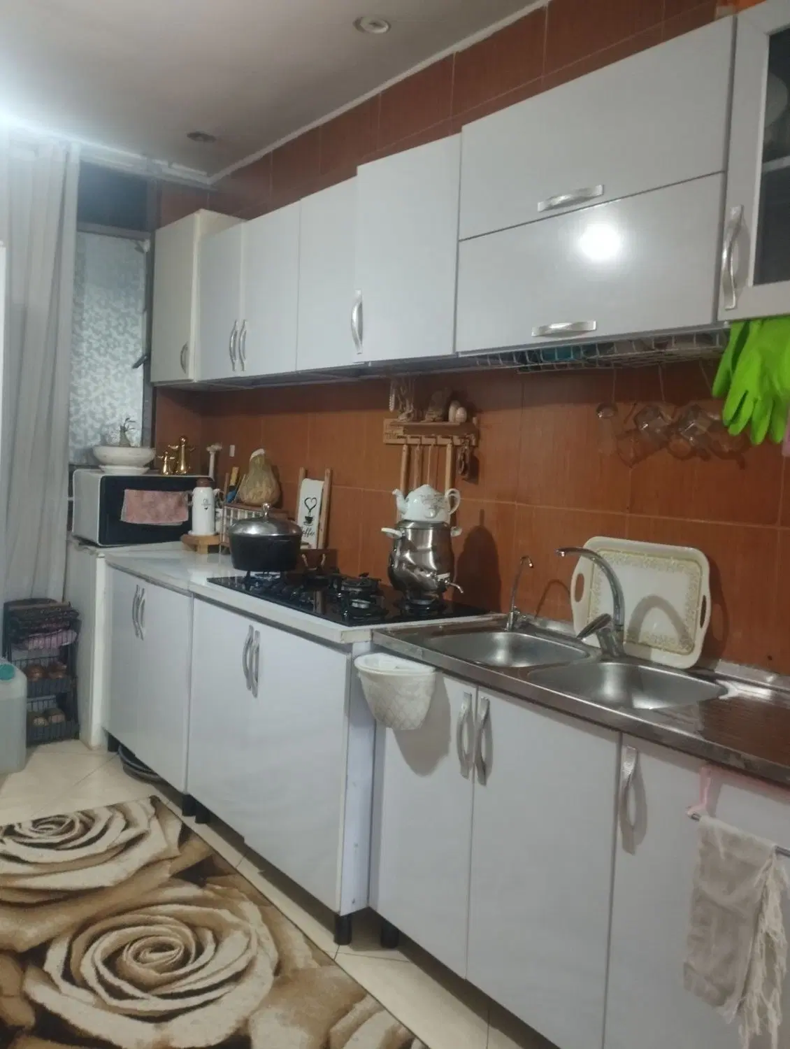 خانه نیمه ویلایی