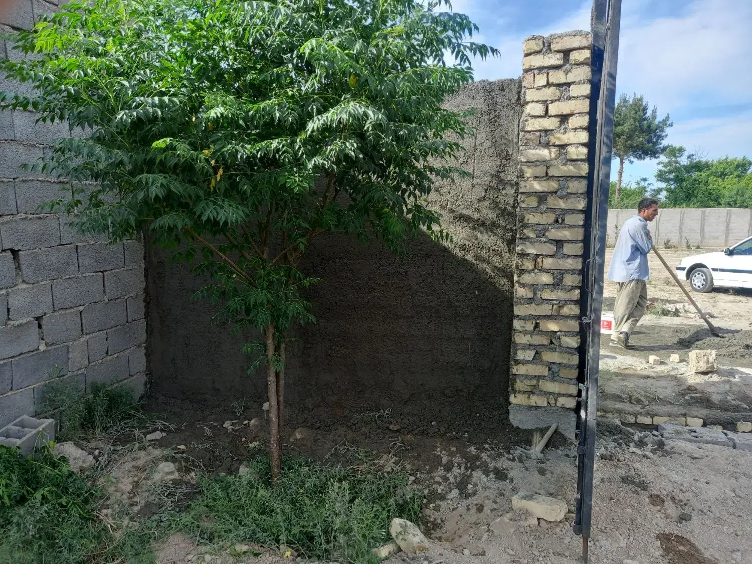 چهاردیواری باغچه ای 200 متری