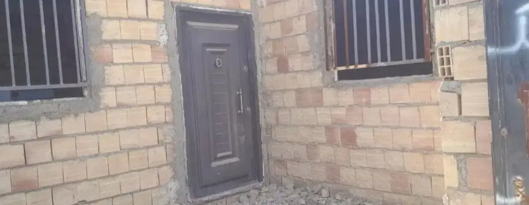 ملک ویلایی نیمه کاره ۱۰۵ متری دوخواب