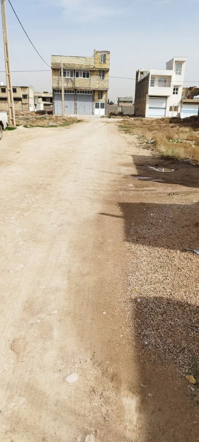 زمین 200 متری جرسقان محمود زارع
