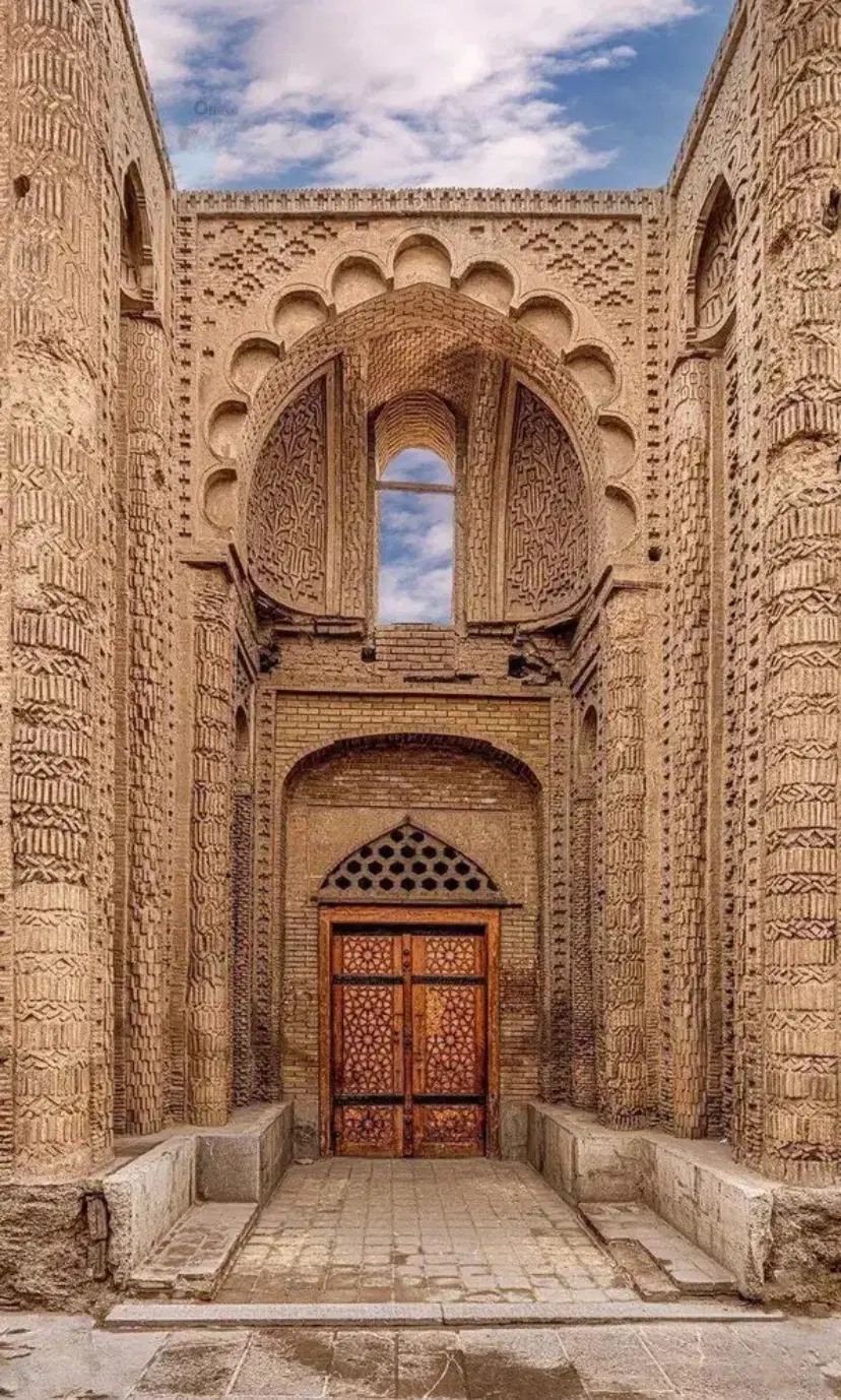 فروش اپارتمان تک واحدی ۲۱۰ متری در قلب شاهین شهر