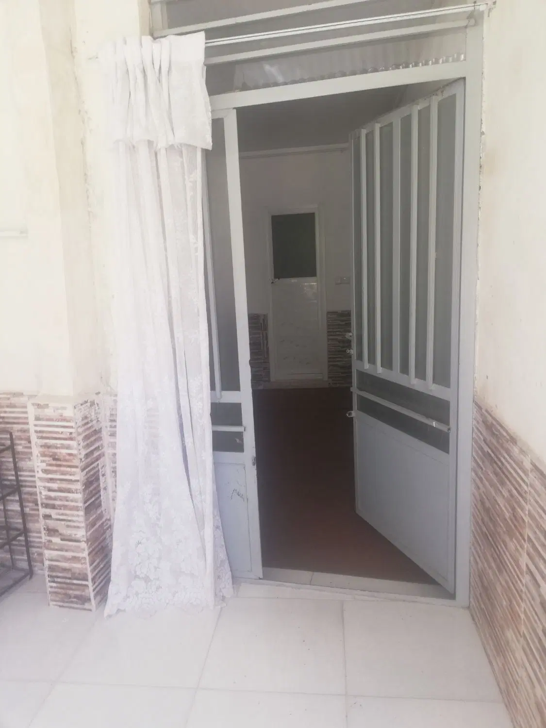 اجاره باغ طزرجان