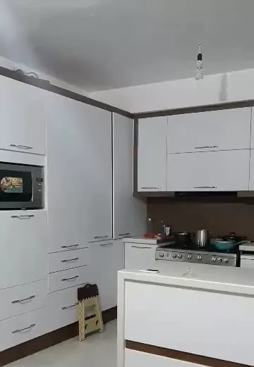 ۸۰ متر_ مجتمع امیر کبیر_تخلیه فوری مسکن پرسپولیس