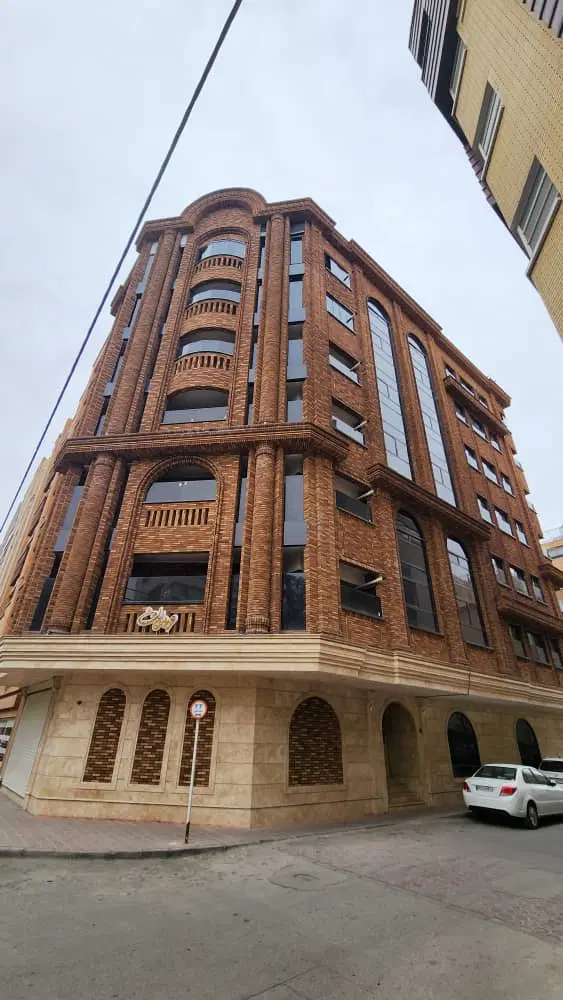 مغازه ۶۶ متری