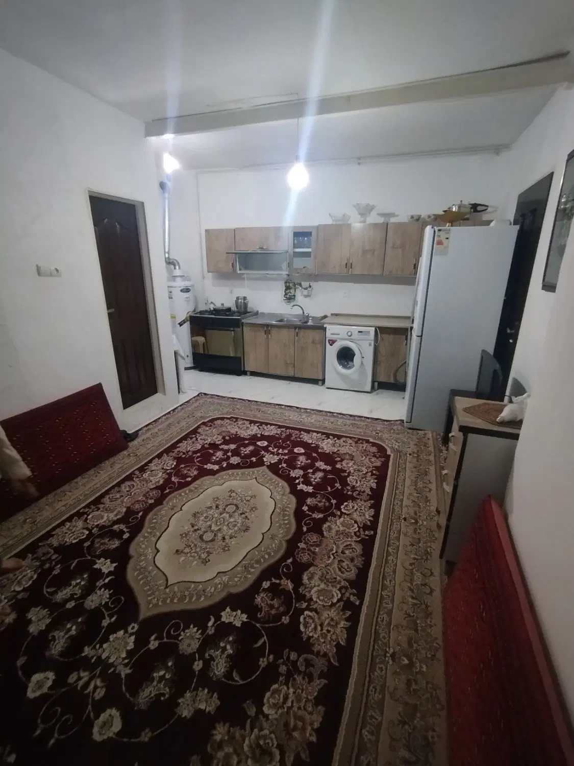 رهن و اجاره ۴۰ متر دربست راه جدا