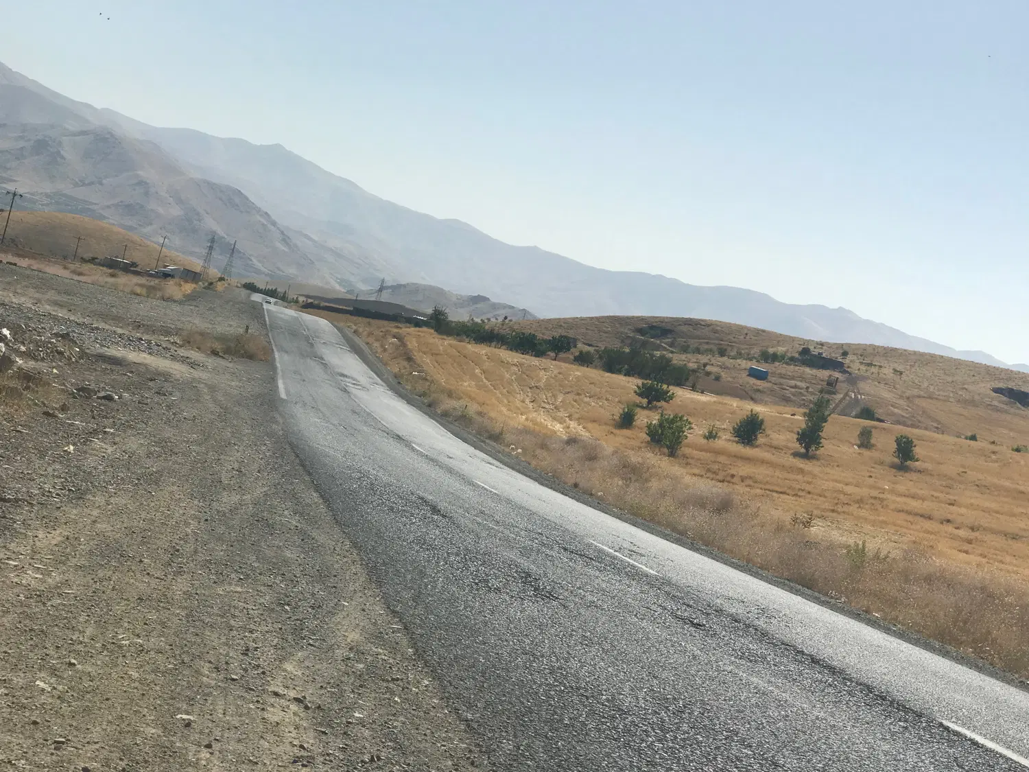 ۱۰۰۰متر زمین بر خیابان اصلی