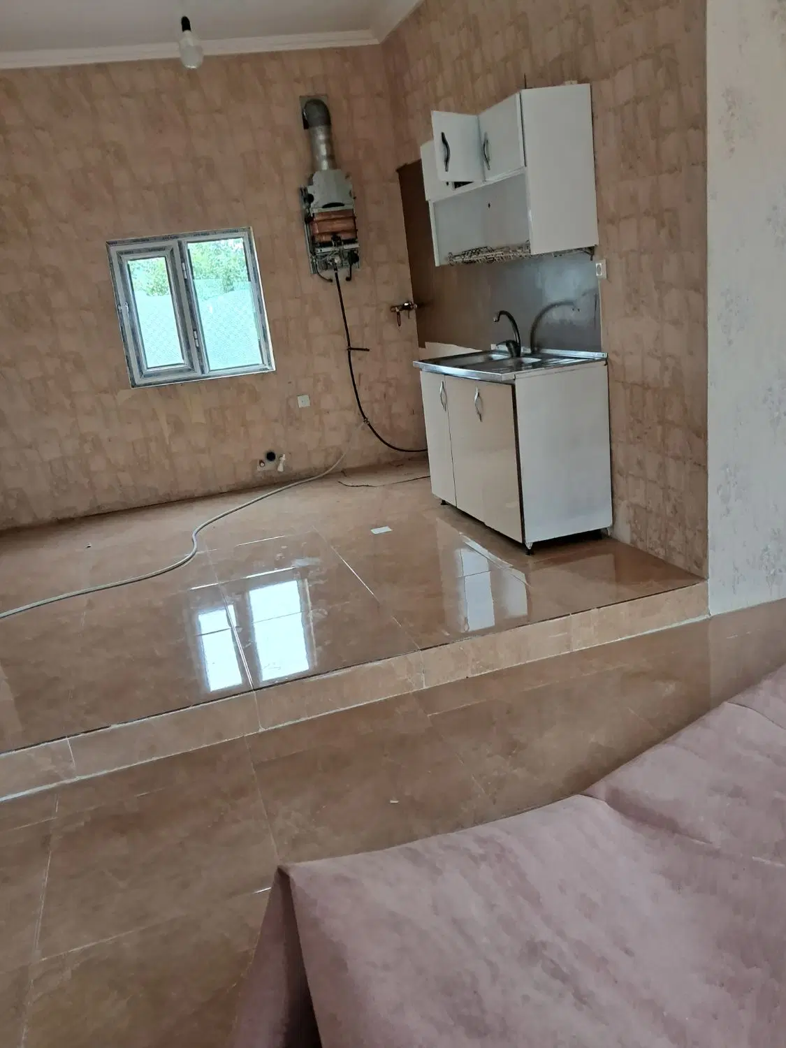 فروش یک واحد اپارتمانی در چوبر