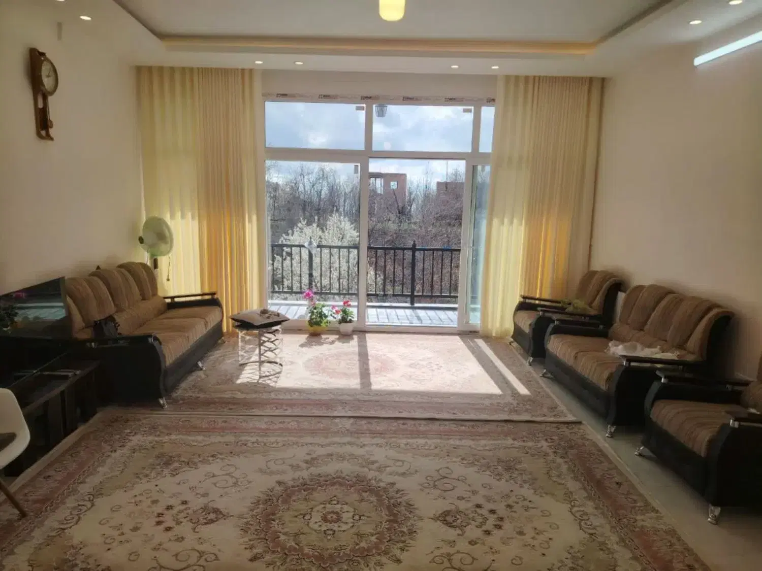 اجاره ویلا،سوئیت،باغ استخرداردربوژان