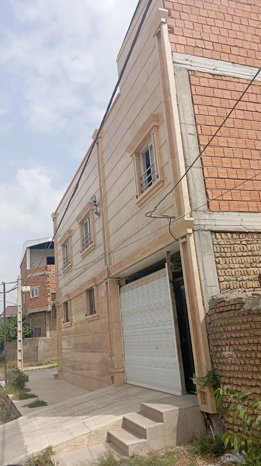 فروش یک ملک دوبلکس ویلایی.