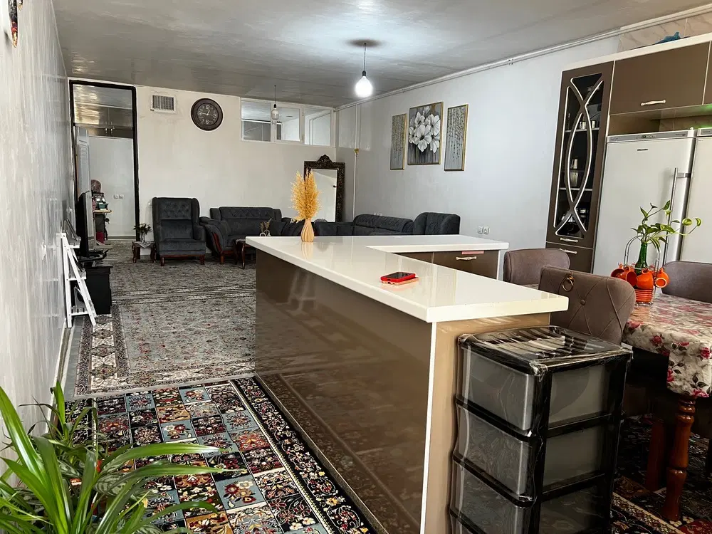 خانه در حکمت اباد کوچه مسجد محمد غزالی ۱۰۵متری