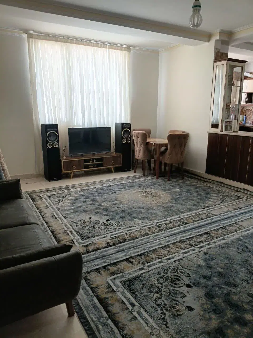 ۸۰ متر دوخواب خیابان کتابخانه
