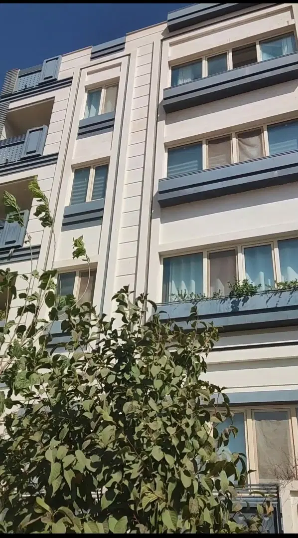 جهت معاوضه باویلایی۲طبقه وفروش اپارتمان135م فول