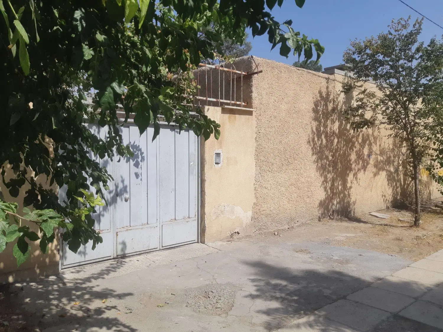ویلایی فولادشهر B1