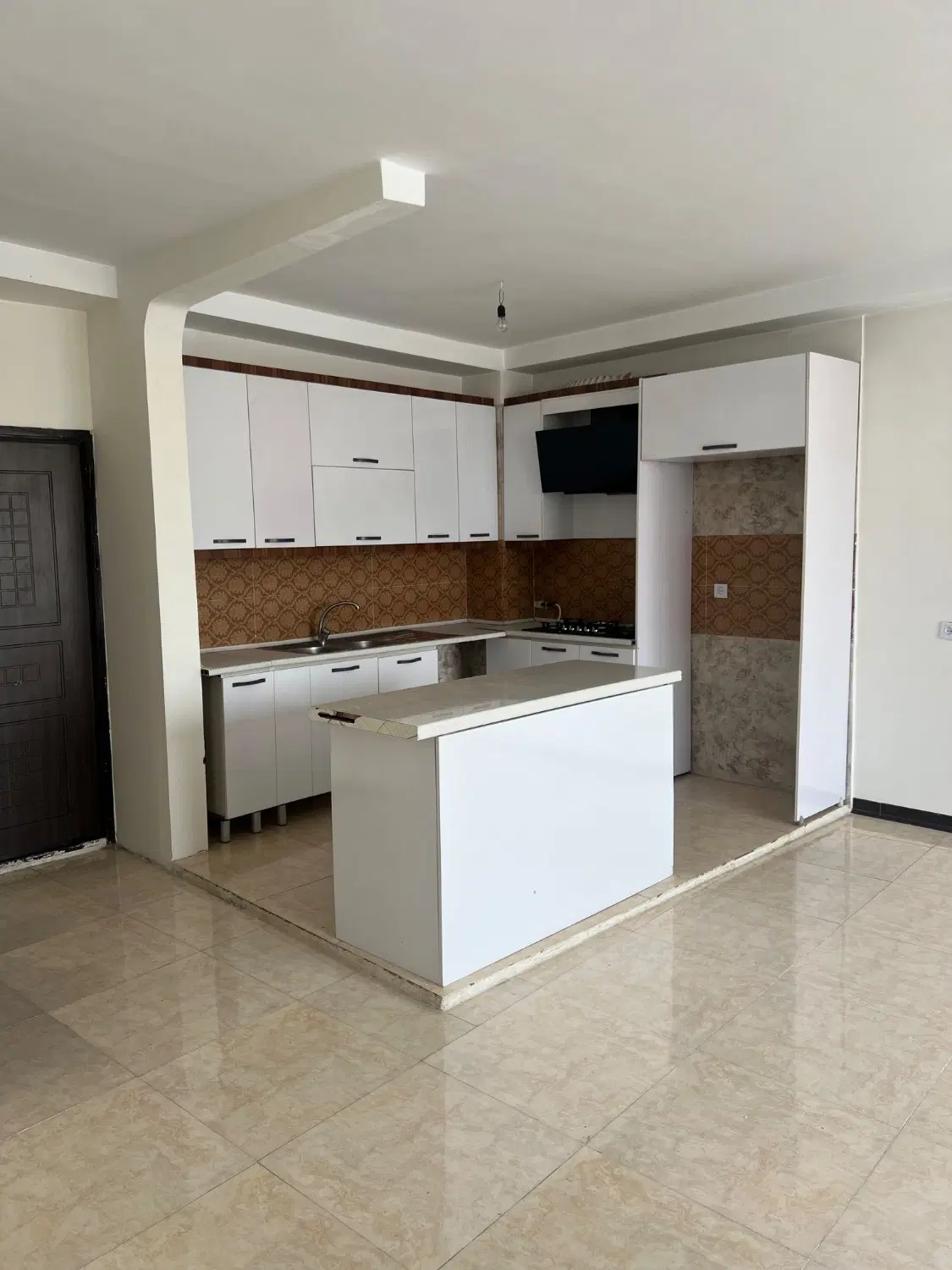 اجاره 90 متر_2 خواب_ویو ابدی_دسترسی