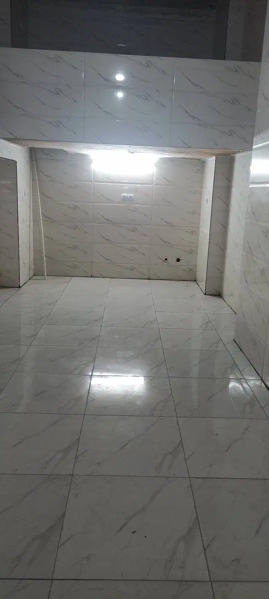 مغازه ۲۲ متری  نوساز  بر بلوار اصلی