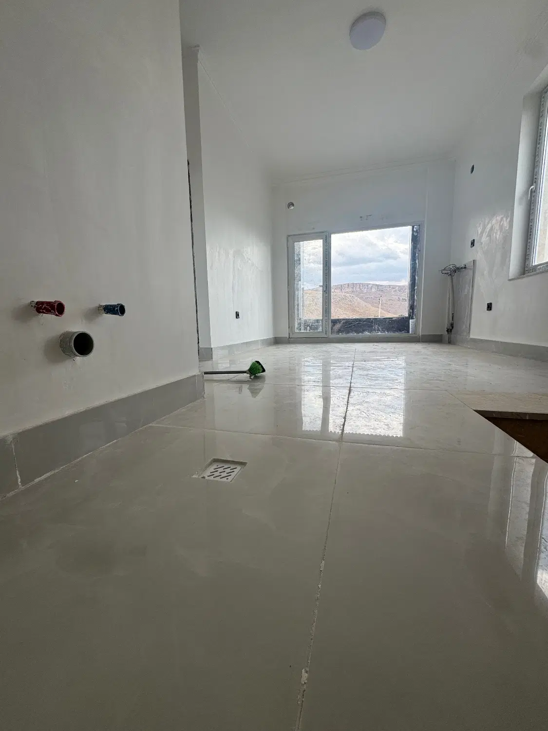 مغازه بر خیابان فرهنگیان