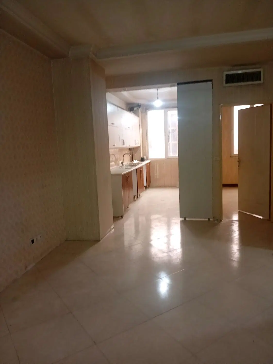 خانه ۵۵ متری عالی تمیز