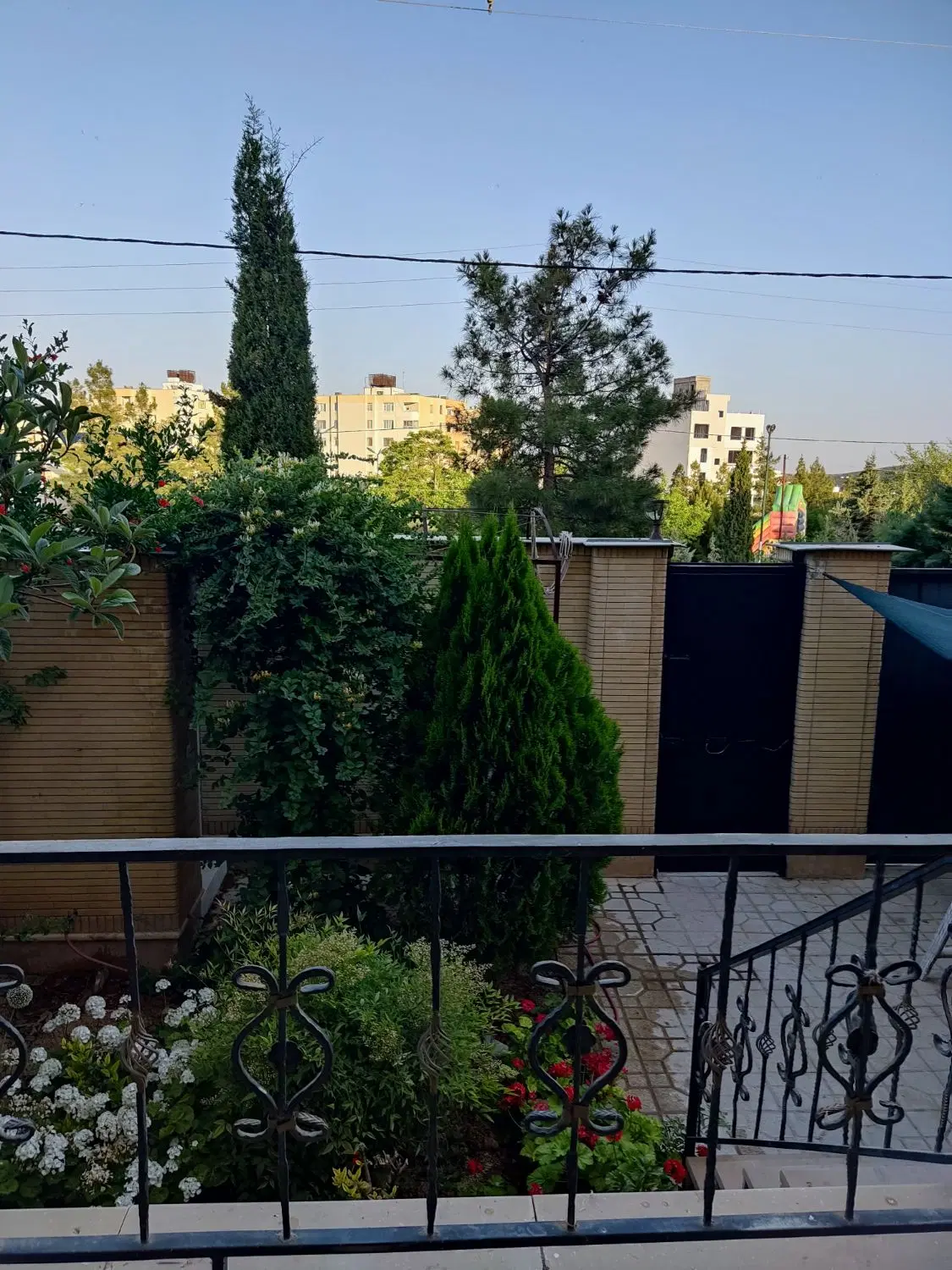 اجاره منزل ویلایی بهترین لوکیشن شهرک گلستان
