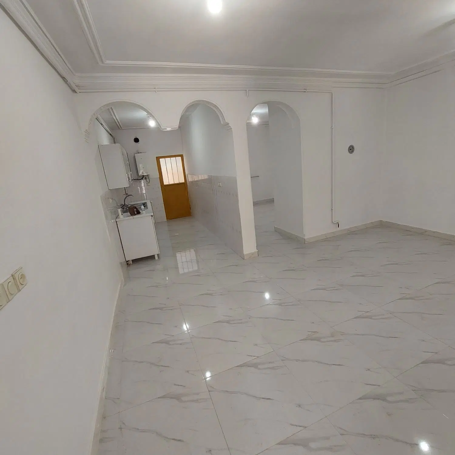 اجاره واحد مسکونی ویلایی