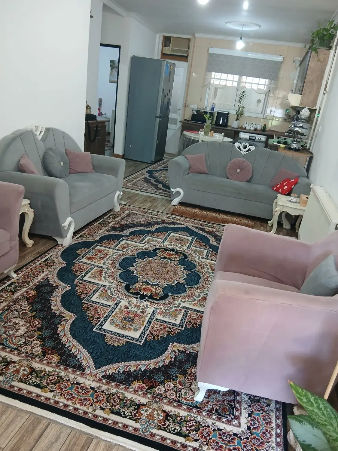 فروش ملک طبقه اول