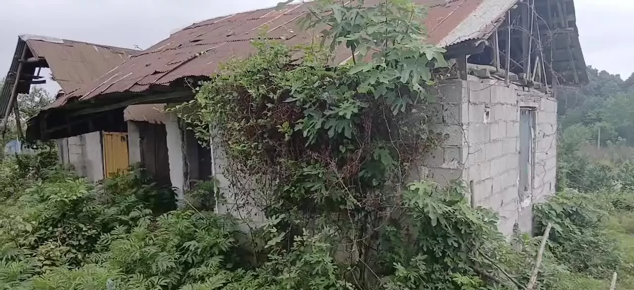 خونه باغ. روستای زیبای خرطوم سند دار
