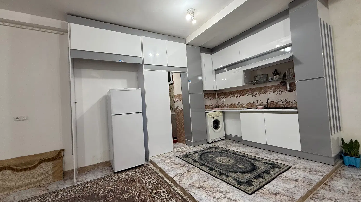 فروش ۱۶ دستگاه واحد اپارتمان