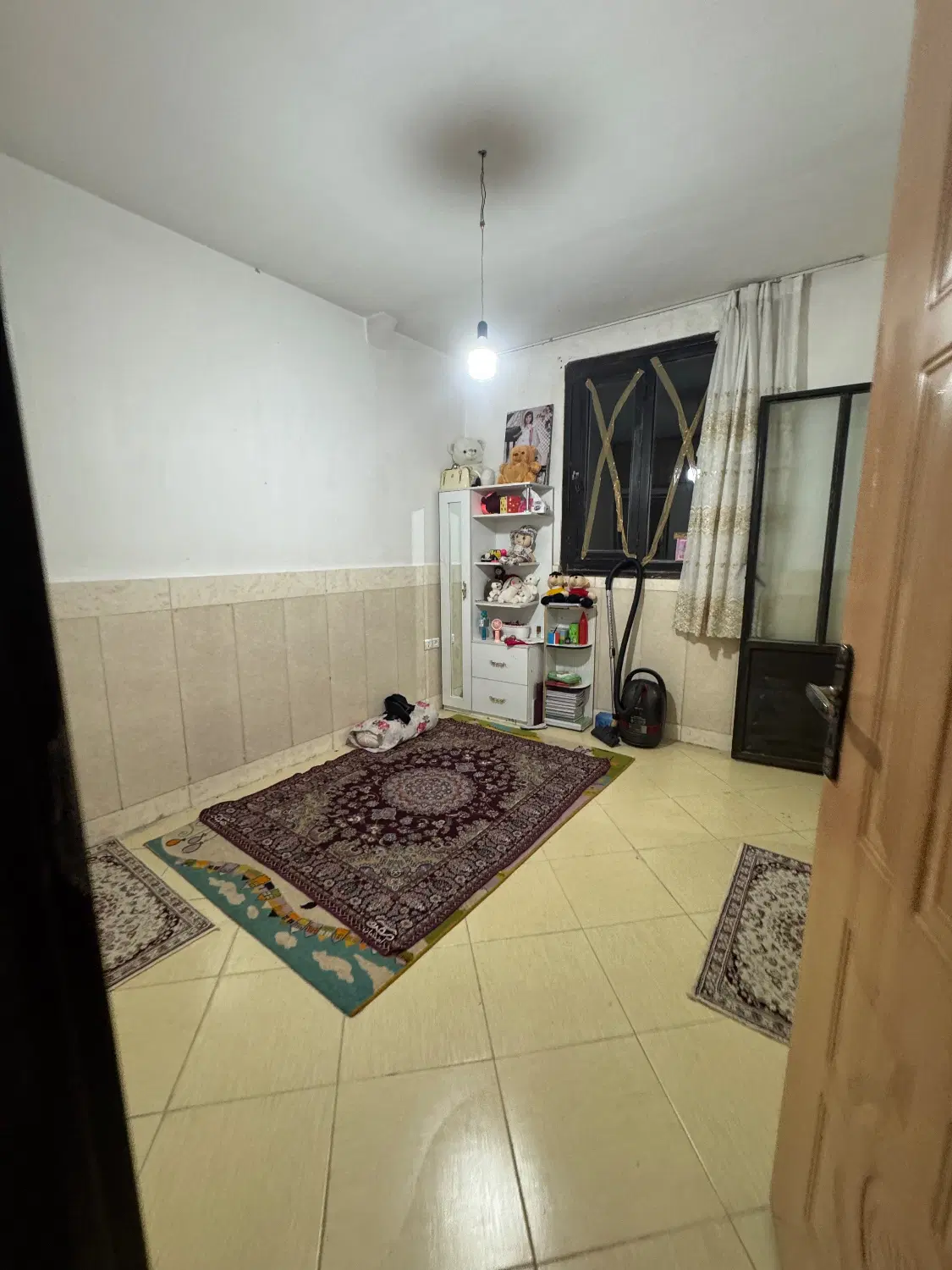 واحد اجاره ای بهاران