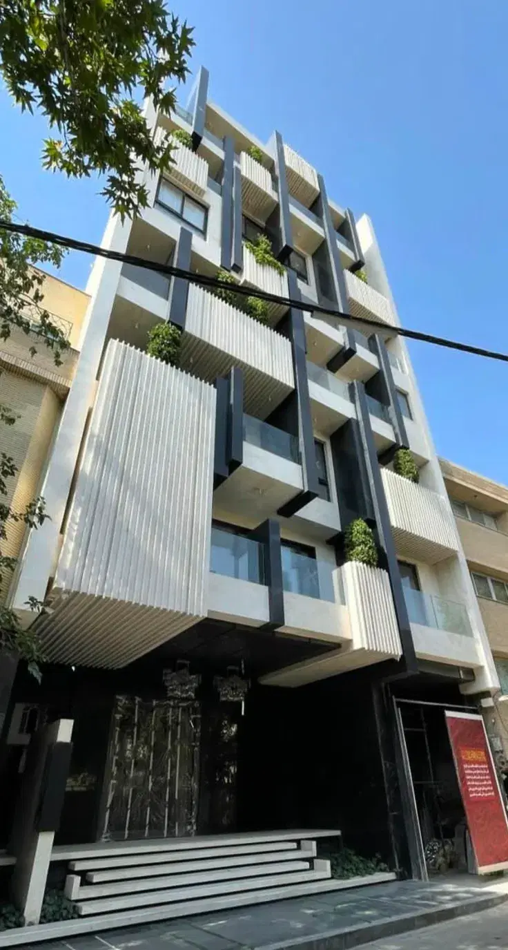 آپارتمان خیابان سوم نیروهوایی پارکینگ دار
