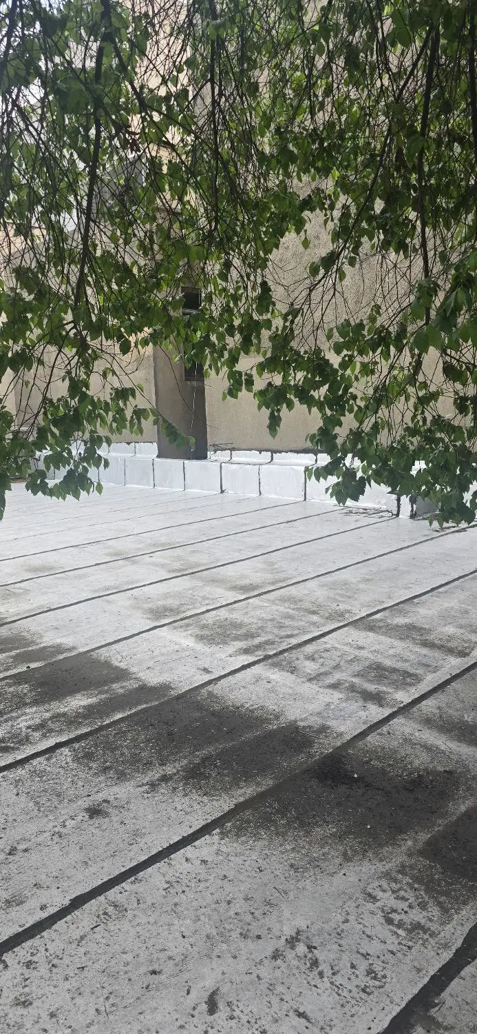 اجاره  یک واحد جهت انبار و کارگاه در خیابان کمیل